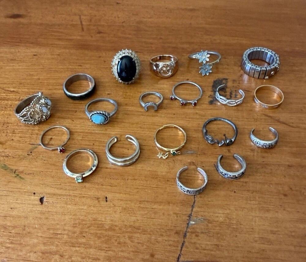 Mixed Fashion Ring Lot 18 Pc Boho Statement Midi Stackable Silver Gold Tone